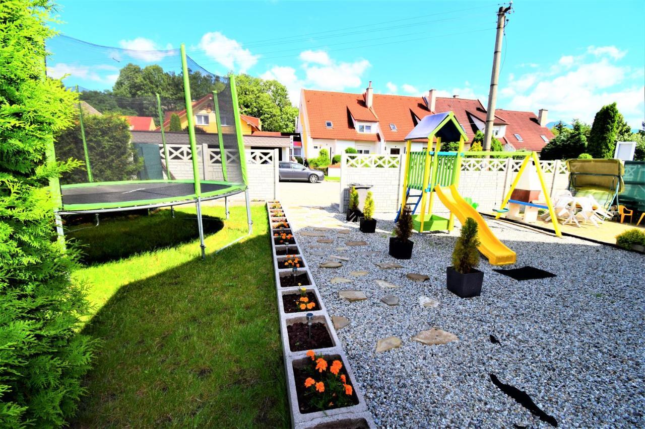 Penzion Privat Siesta Hotel Liptovský Mikuláš Екстериор снимка