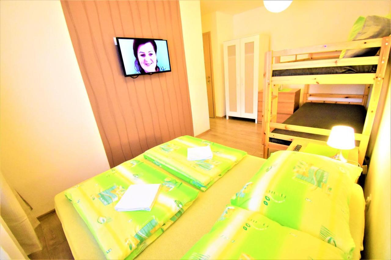 Penzion Privat Siesta Hotel Liptovský Mikuláš Екстериор снимка