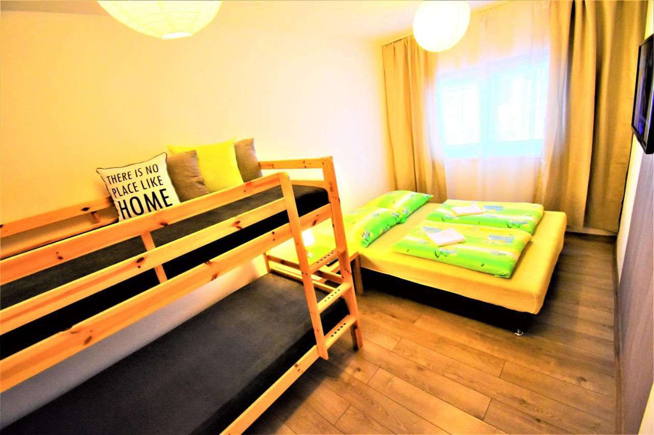 Penzion Privat Siesta Hotel Liptovský Mikuláš Екстериор снимка